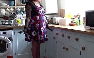 Curmudgeonly British mature BBW playing with respect to personally